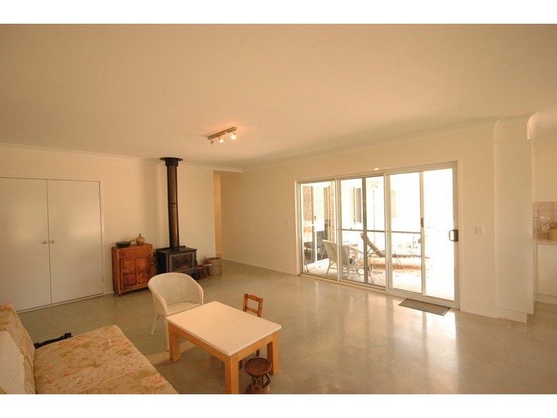 10 Rangeview Drive, Top Camp QLD 4350