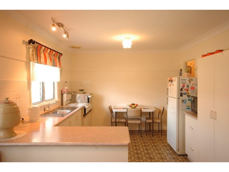 22 Rose Street, Toowoomba QLD 4350