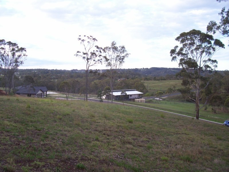 6 Rangeview Drive, Preston QLD 4352