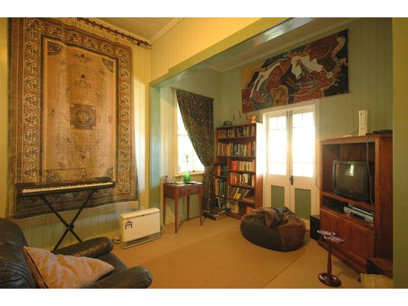 19 Herries Street, East Toowoomba QLD 4350