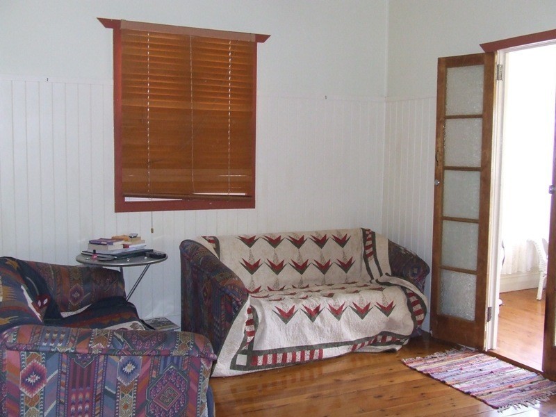 9 Windmill Street, South Toowoomba QLD 4350