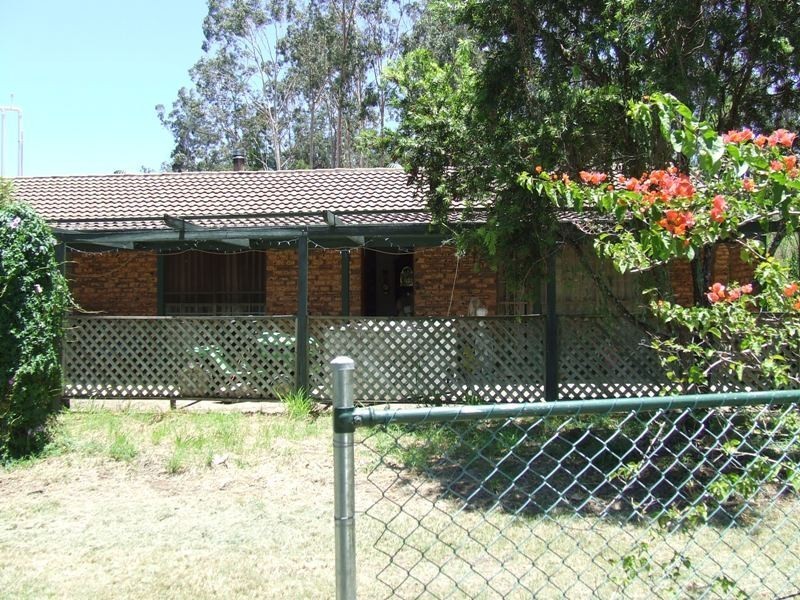 105 Koreelah Street, Upper Lockyer QLD 4352