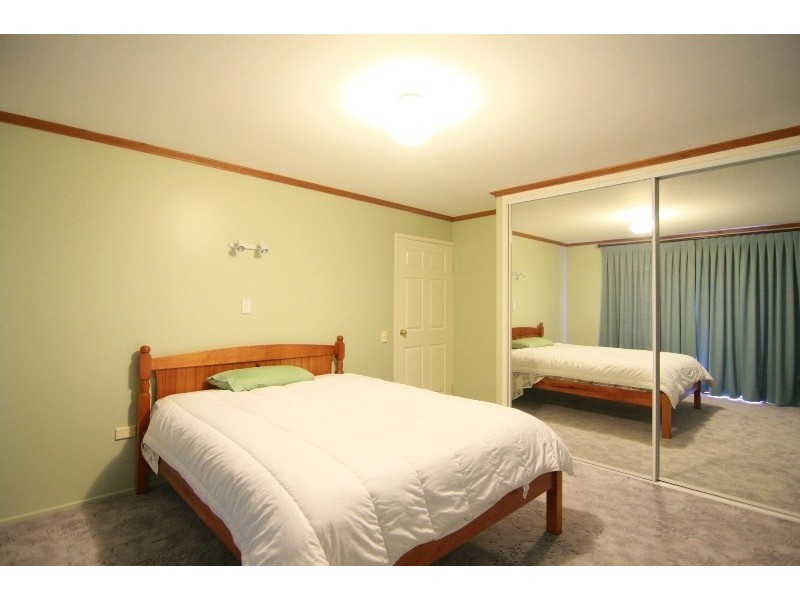 11 Culliford Drive, Middle Ridge QLD 4350