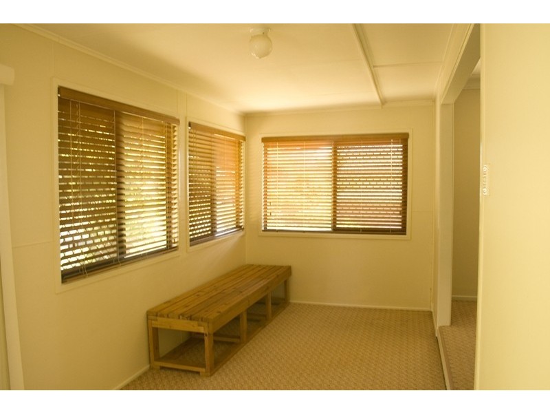 34 Hillside Street, Newtown QLD 4350