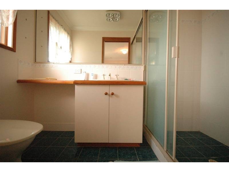 5 Echidna Crescent, Top Camp QLD 4350