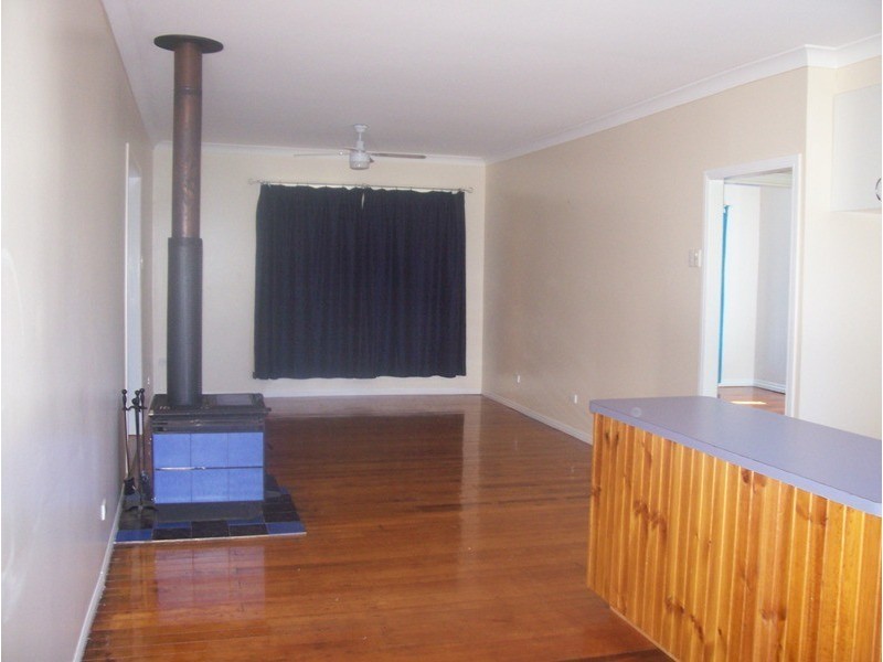 3 Glasgow Street, North Toowoomba QLD 4350
