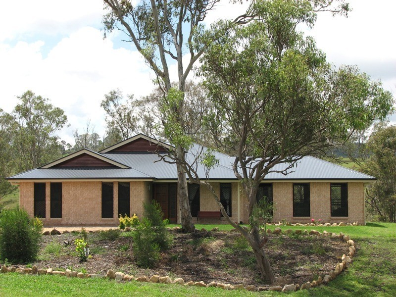 32 Pendoma Drive, Hodgson Vale QLD 4352