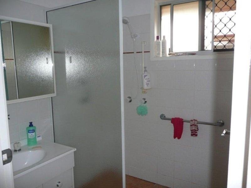 1/22 Wallace Street, Newtown QLD 4350