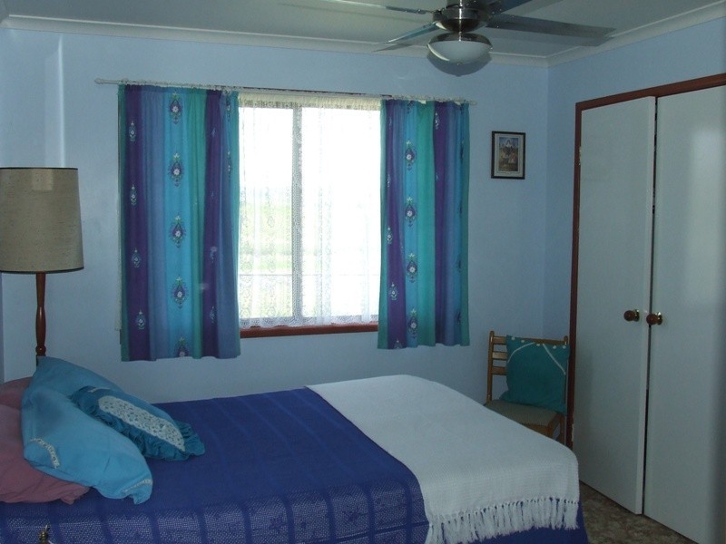 2 Fairfax Street, Cambooya QLD 4358