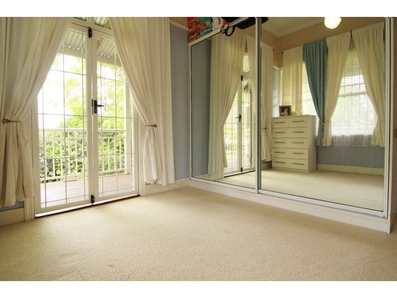 7 George Street, East Toowoomba QLD 4350