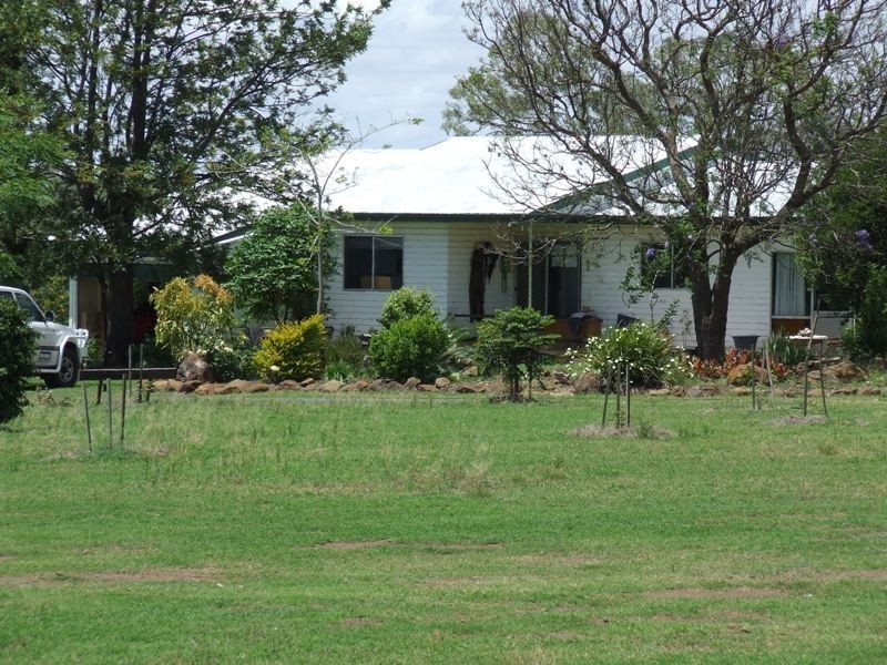 157 Malu Road, Jondaryan QLD 4403