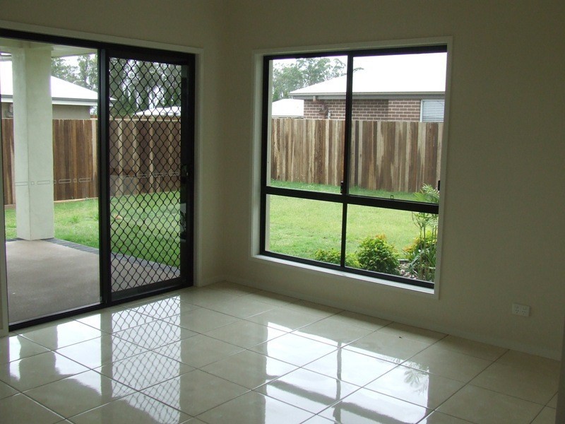 22 Fallon Drive, Middle Ridge QLD 4350