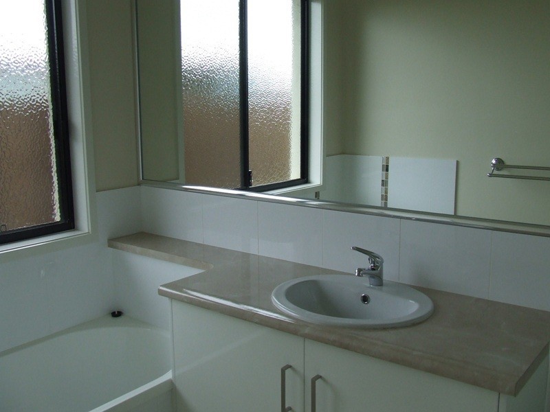 22 Fallon Drive, Middle Ridge QLD 4350