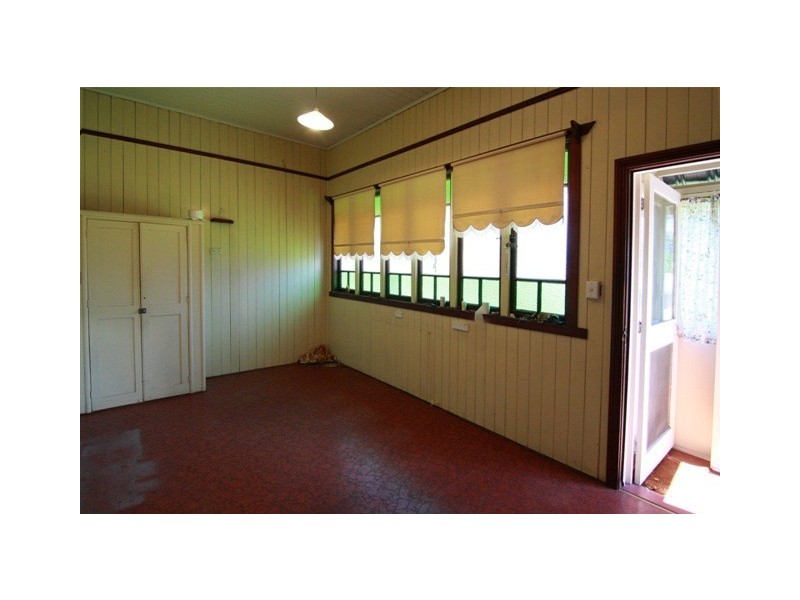 “Maycliff” 35 Arthur Street, East Toowoomba QLD 4350
