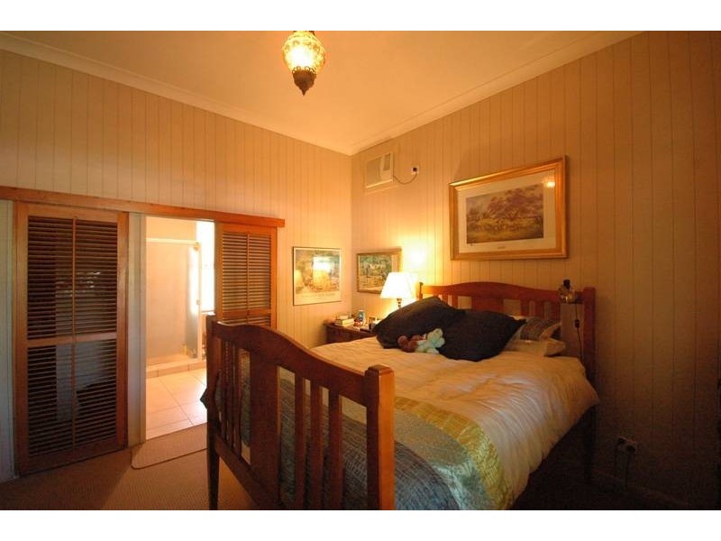 19 Herries Street, East Toowoomba QLD 4350