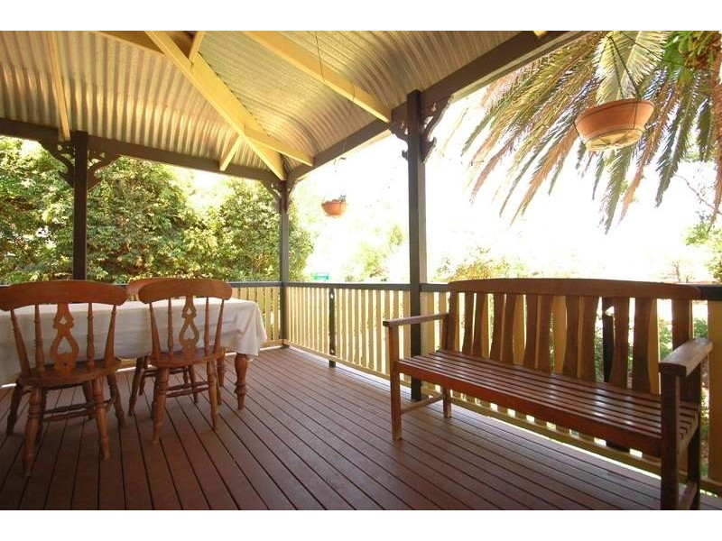 19 Herries Street, East Toowoomba QLD 4350