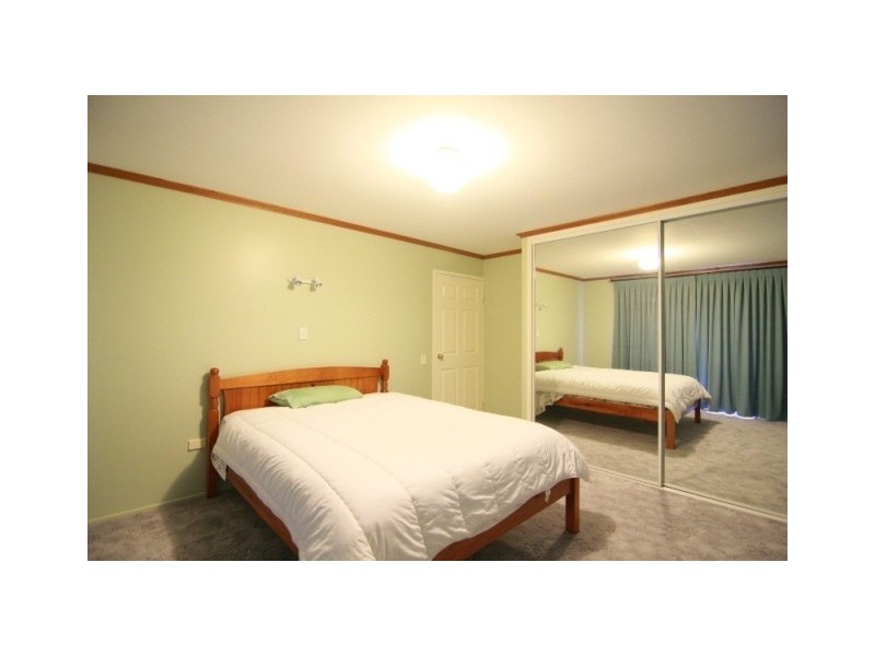 11 Culliford Drive, Middle Ridge QLD 4350