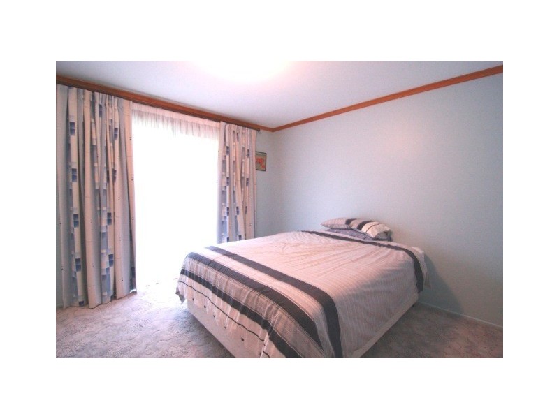 11 Culliford Drive, Middle Ridge QLD 4350