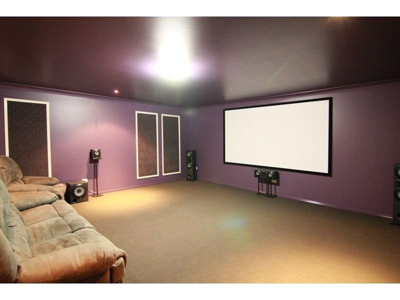 32 Pendoma Drive, Hodgson Vale QLD 4352