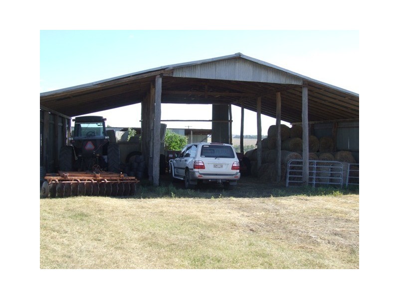 - Koorongara-Bulli Creek Rd, Millmerran QLD 4357