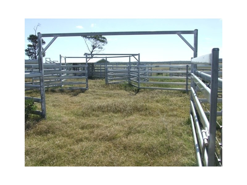- Koorongara-Bulli Creek Rd, Millmerran QLD 4357