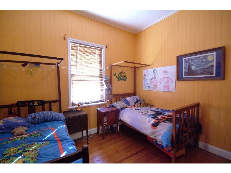 37 Cumming Street, North Toowoomba QLD 4350