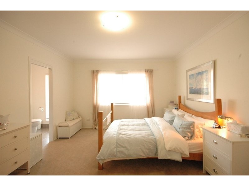 10 Rangeview Drive, Top Camp QLD 4350