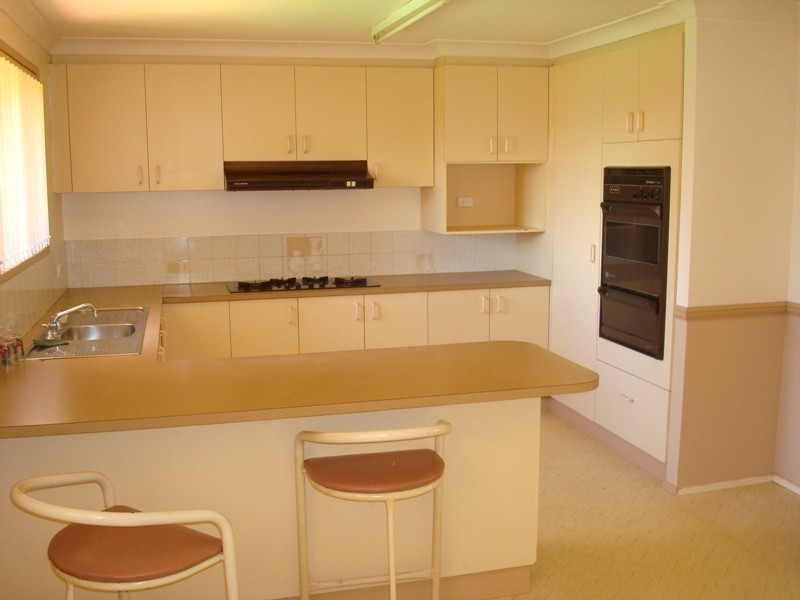 4 Coolawin Court, Wilsonton QLD 4350