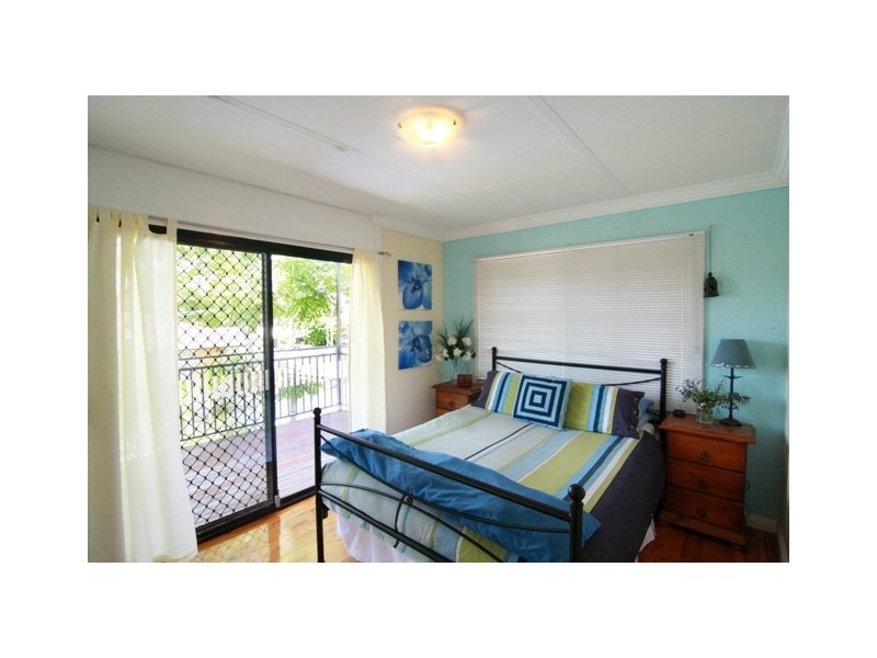 18 Hazzard Street, Centenary Heights QLD 4350