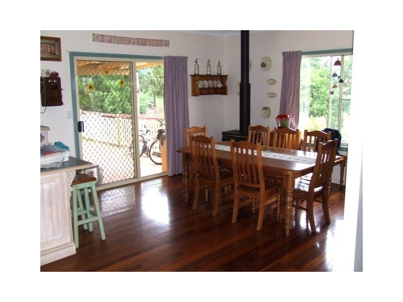 11 Graham Court, Hodgson Vale QLD 4352