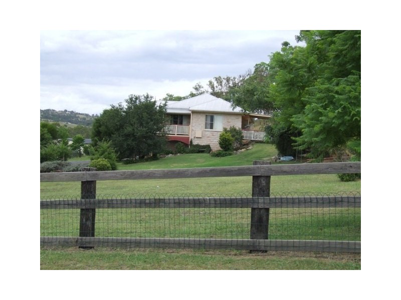 11 Graham Court, Hodgson Vale QLD 4352