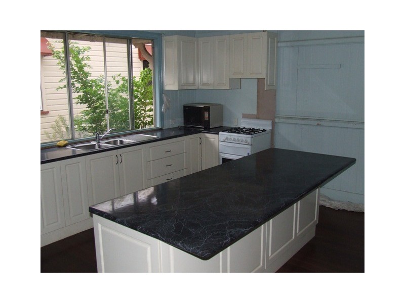99a Bridge Street, Mount Lofty QLD 4350