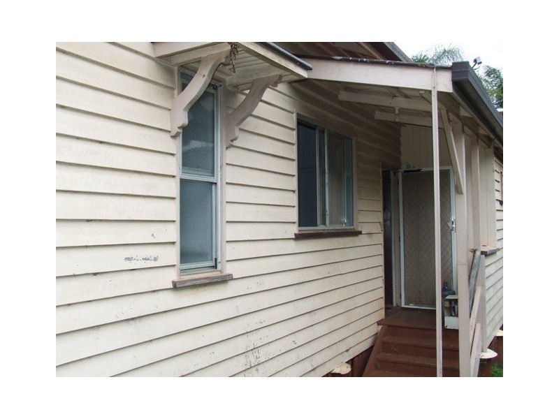99a Bridge Street, Mount Lofty QLD 4350