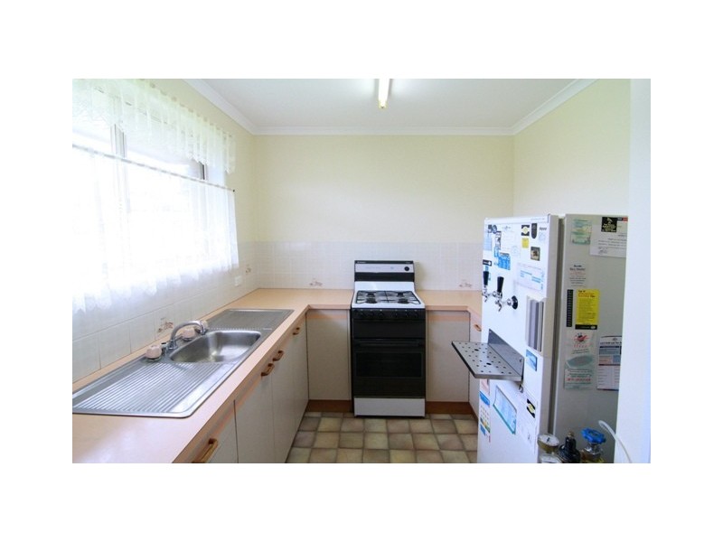 8a Traminer Drive, Wilsonton QLD 4350