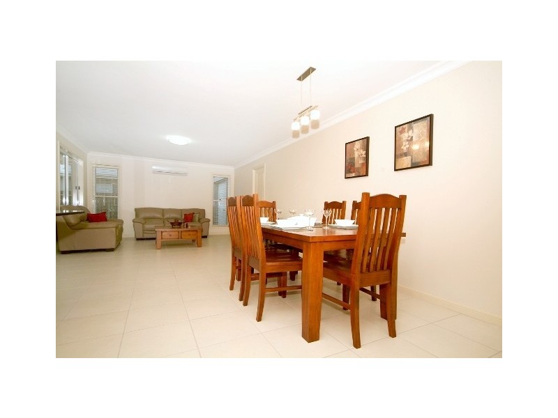 11 Beardsworth Court, Middle Ridge QLD 4350