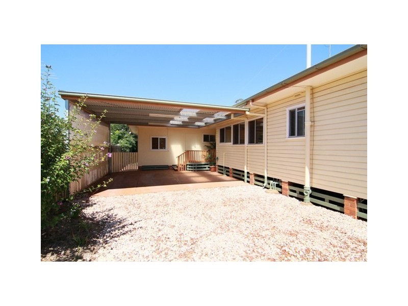 478 Greenwattle Street, Wilsonton QLD 4350