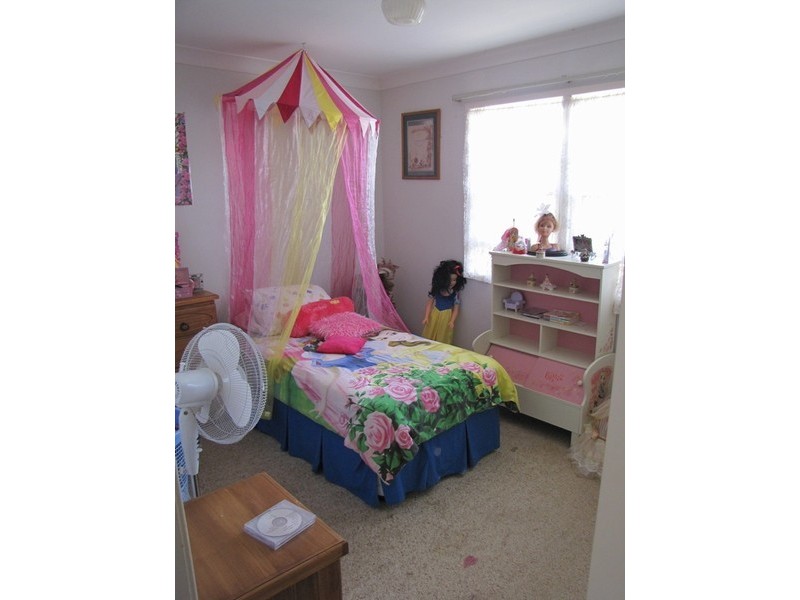 12 Barah Street, Rockville QLD 4350