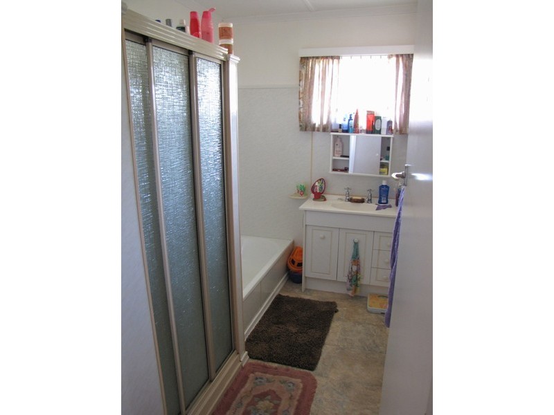 12 Barah Street, Rockville QLD 4350