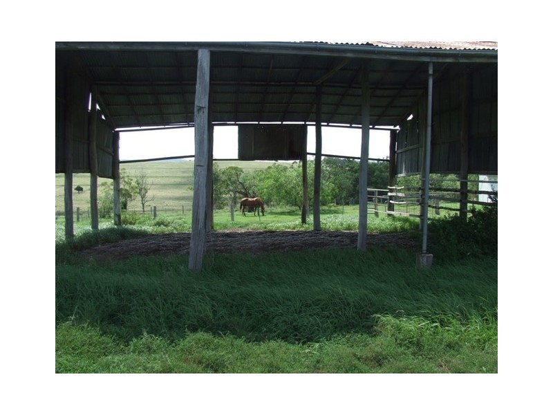 5758 New England Highway, Crows Nest QLD 4355