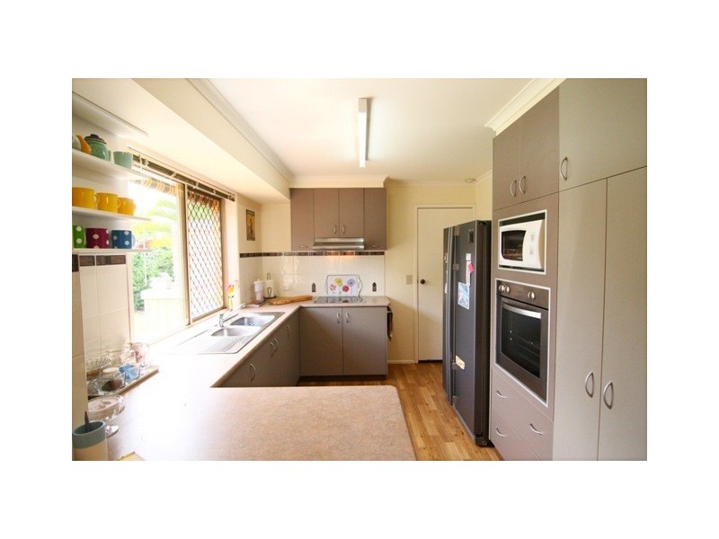39 Seppelt Street, Wilsonton QLD 4350