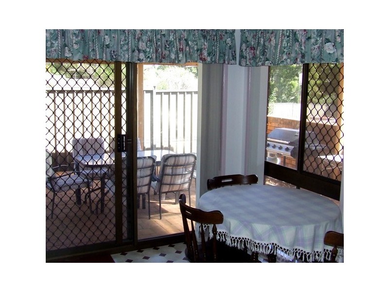 4/301 Bridge Street, Newtown QLD 4350