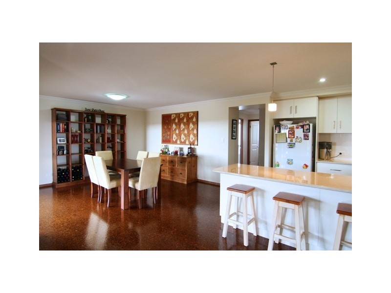 28 Calypso Crescent, Middle Ridge QLD 4350