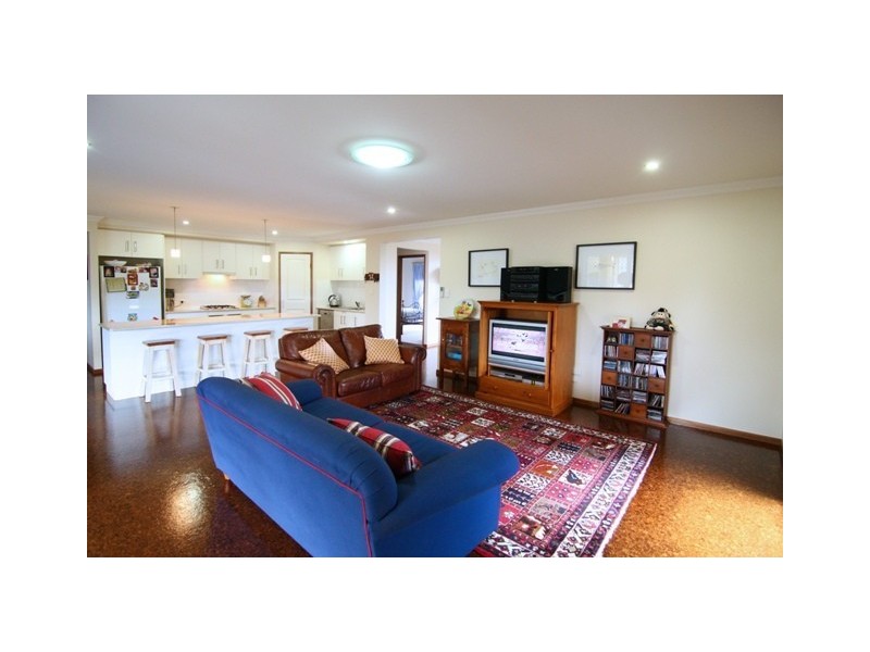 28 Calypso Crescent, Middle Ridge QLD 4350
