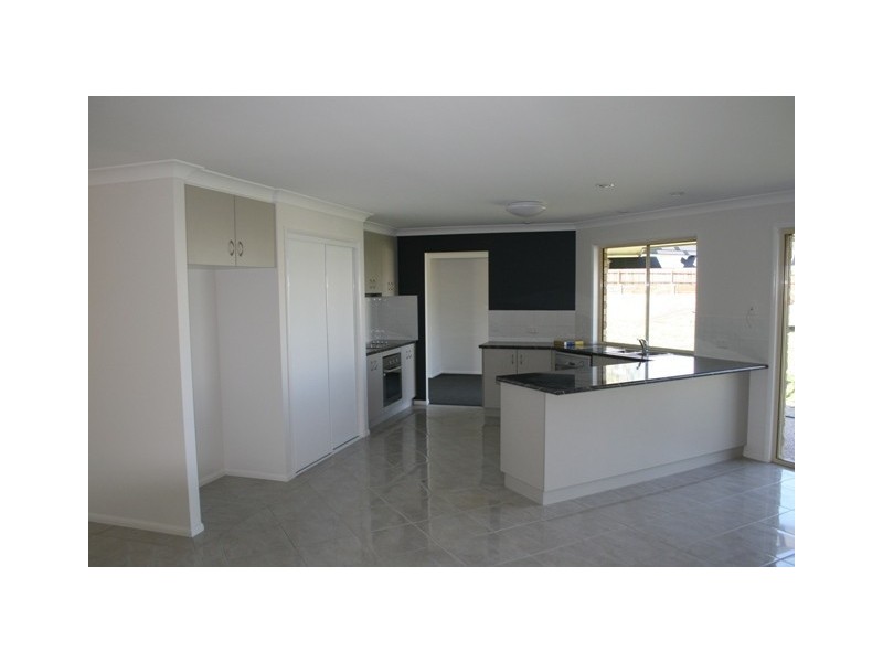 3 Camden Court, Oakey QLD 4401