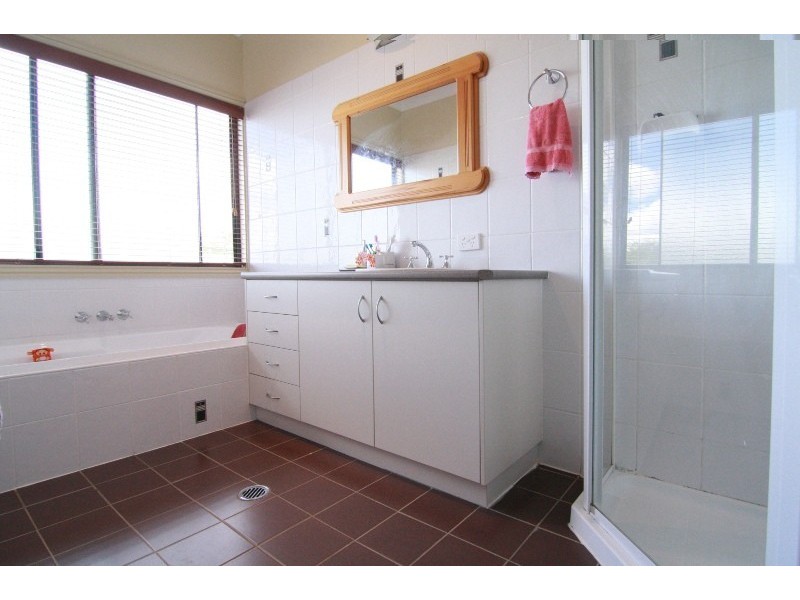 25 Pendoma Drive, Hodgson Vale QLD 4352