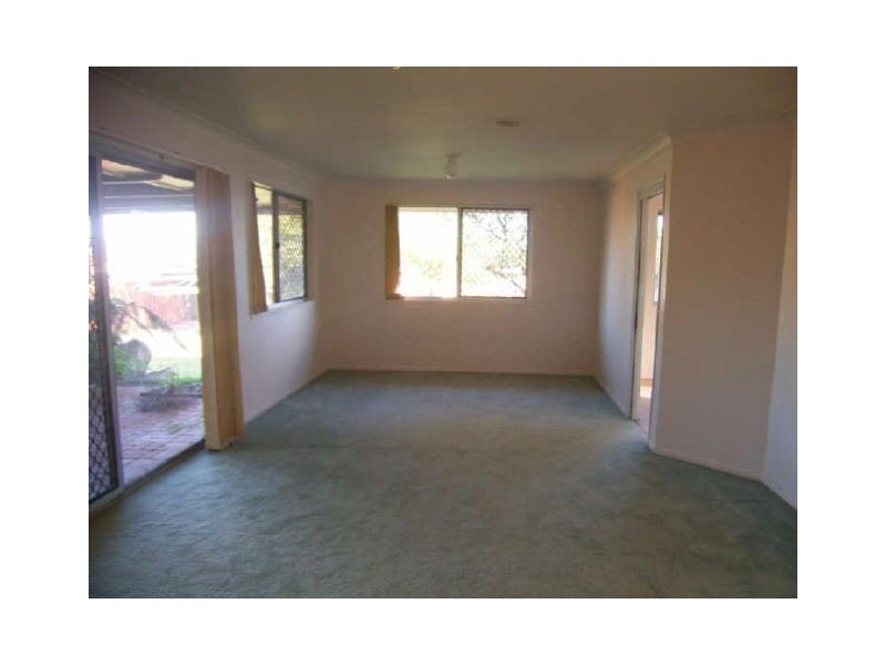 4 Stella Court, Wilsonton QLD 4350