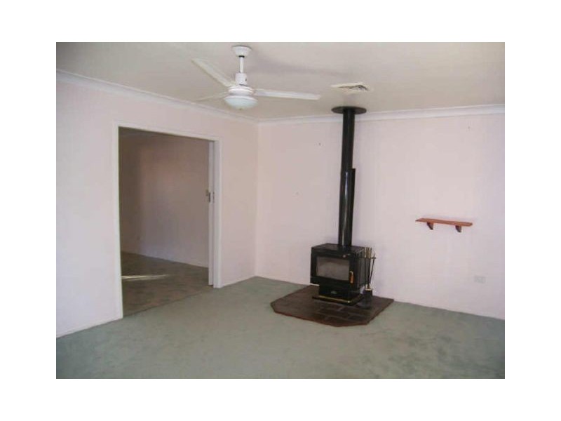 4 Stella Court, Wilsonton QLD 4350