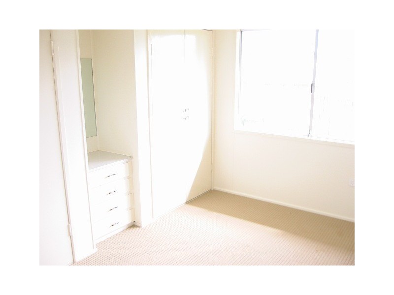 4 Hillside Street, Newtown QLD 4350