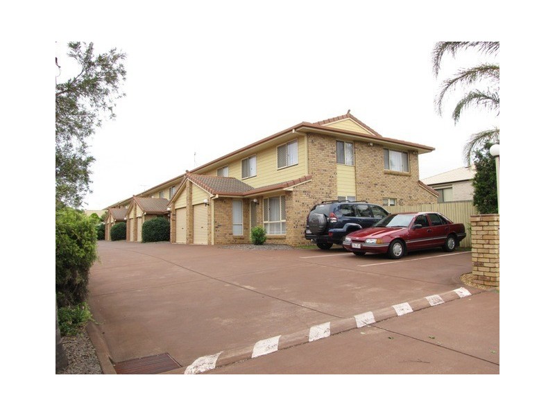 2/8 Cortess Street, Kearneys Spring QLD 4350