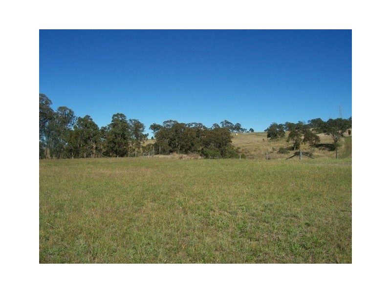 12 Baxwill Court, Top Camp QLD 4350